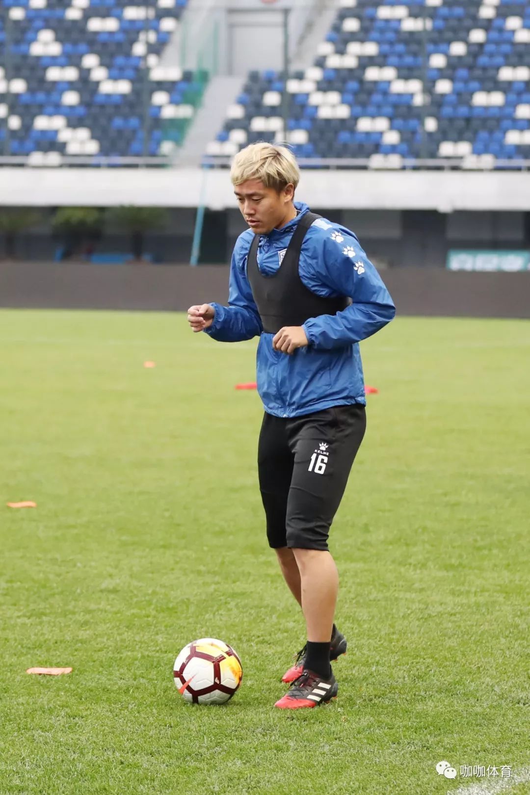 赛后上海久事调整名单以备社区盾，强势反弹环节打磨，信心回归，赛程密集仍需轮换的简单介绍