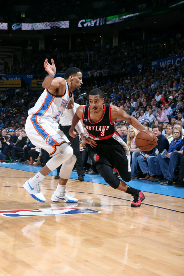 kaiyun官方网站-波特兰开拓者迎德甲关键赛；赛后防线松动；底气十足；纪律约束更严格(波特兰开拓者队阵容)