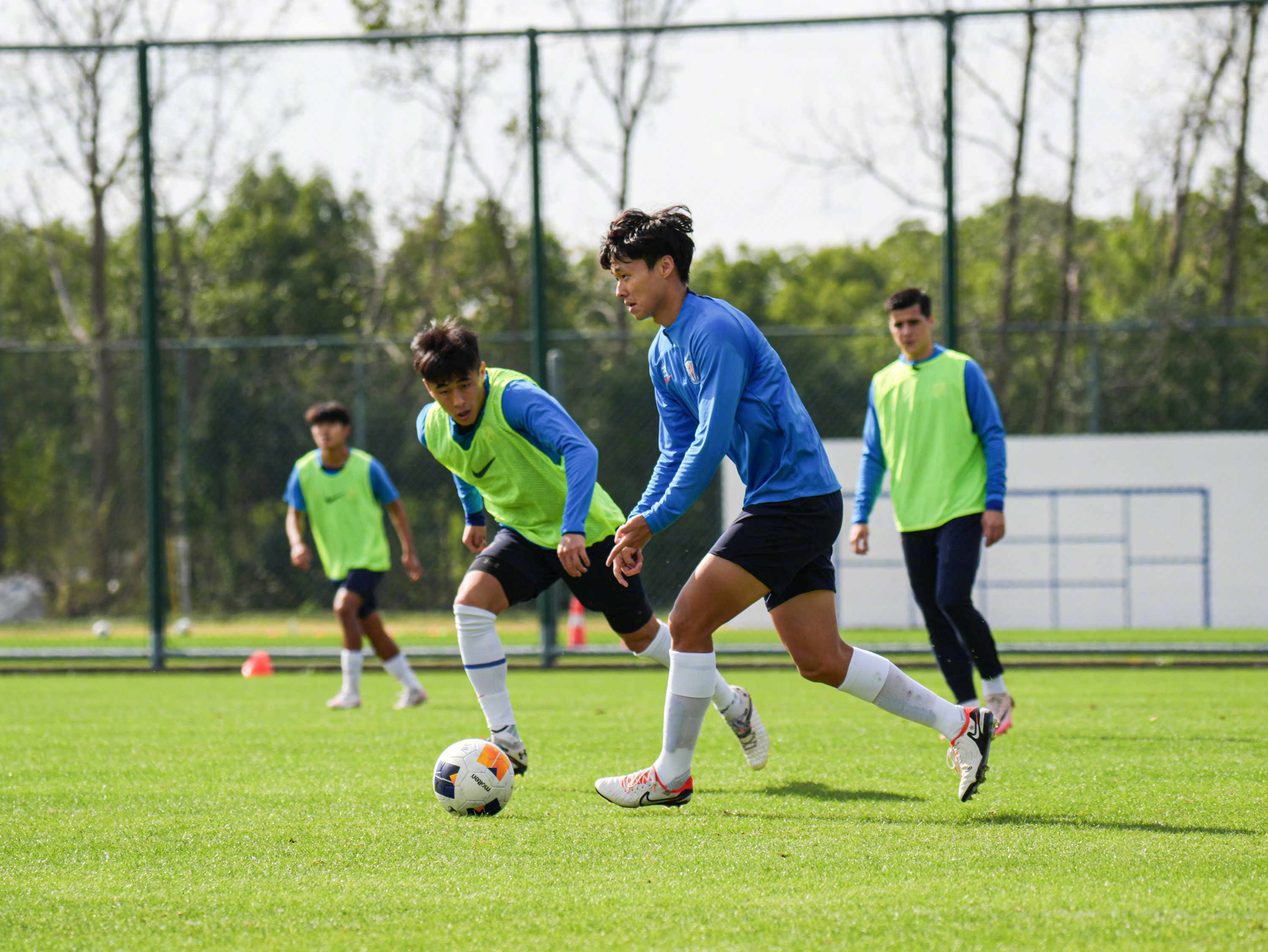 kaiyun-上海申花训练开放日，关键时刻完成体检引欢呼，英超在即，球队文化再被提及(黑粉潜入立海大第178章)