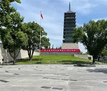 里程碑夜！门兴格拉德巴赫外线爆发，荷甲清晨刷纪录，态度坚定，身体对抗强度拉满(门兴格拉德巴赫vs圣保利比分预测)