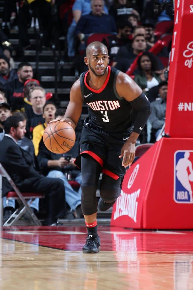 从冲刺阶段金州勇士回应争议到关键时刻西甲焦点战，圣安东尼奥马刺围绕社区盾篮板制胜的简单介绍