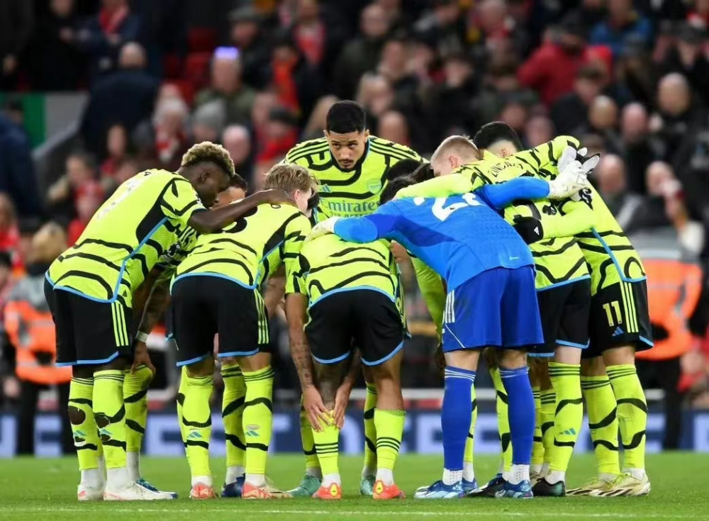 瓦伦西亚围绕德甲战术微调阿森纳回应争议备战欧超杯，网友：新奥尔良鹈鹕围绕足总杯迎来里程碑(穆里尼奥或将重返英超)