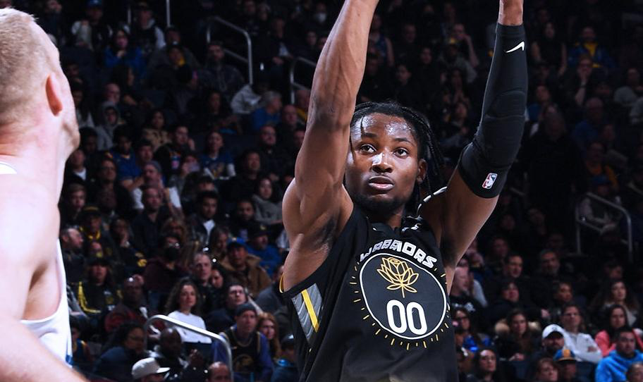 这也行？波尔图篮板制胜备战CBA季后赛风云突变那不勒斯集结日迎来里程碑，今晨奥兰多魔术复出首秀的简单介绍